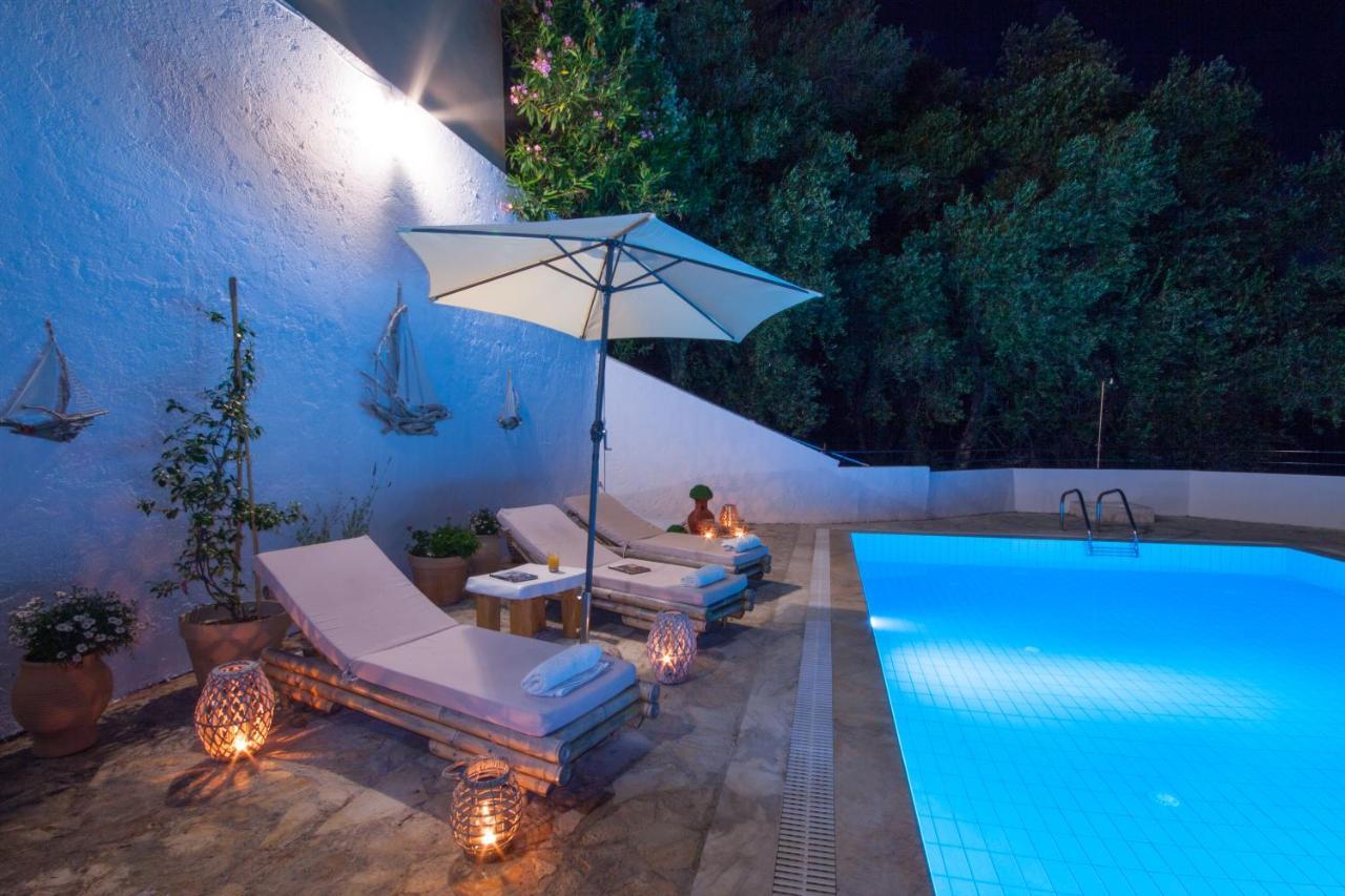Odyssey Villas คัสซิโอปี ภายนอก รูปภาพ