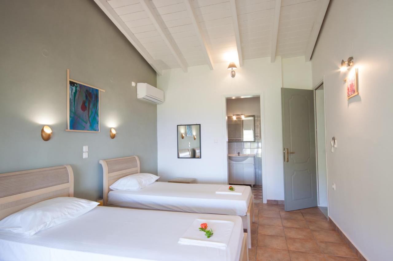 Odyssey Villas คัสซิโอปี ภายนอก รูปภาพ