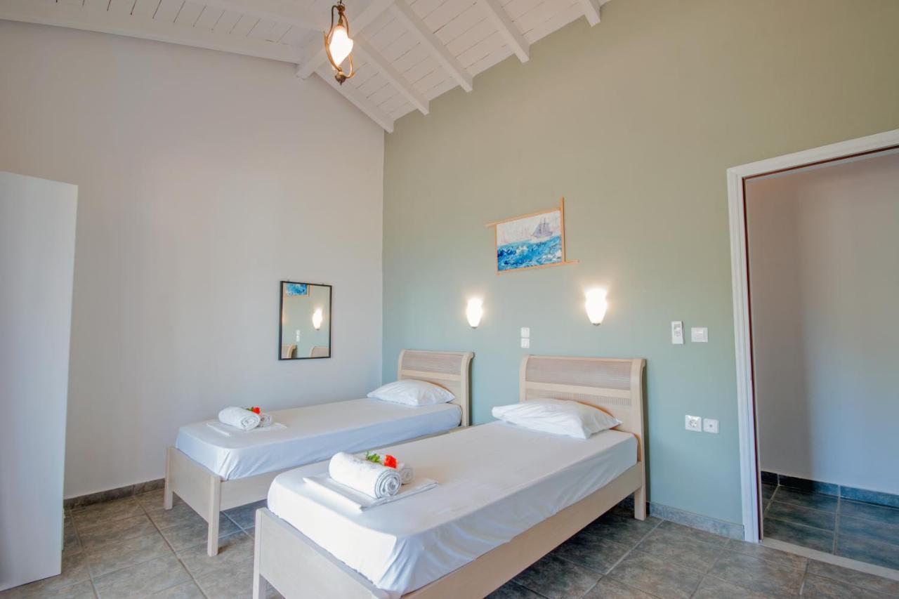 Odyssey Villas คัสซิโอปี ภายนอก รูปภาพ