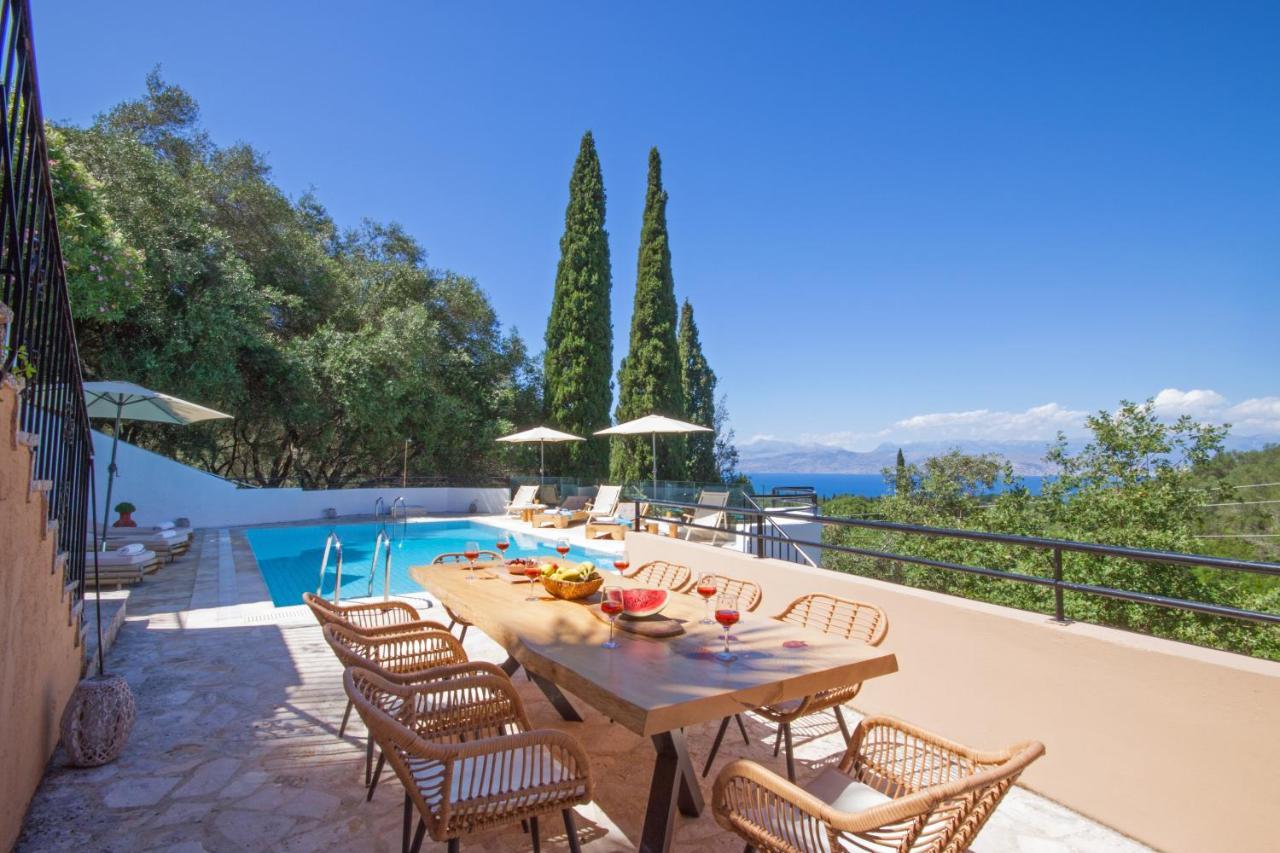 Odyssey Villas คัสซิโอปี ภายนอก รูปภาพ