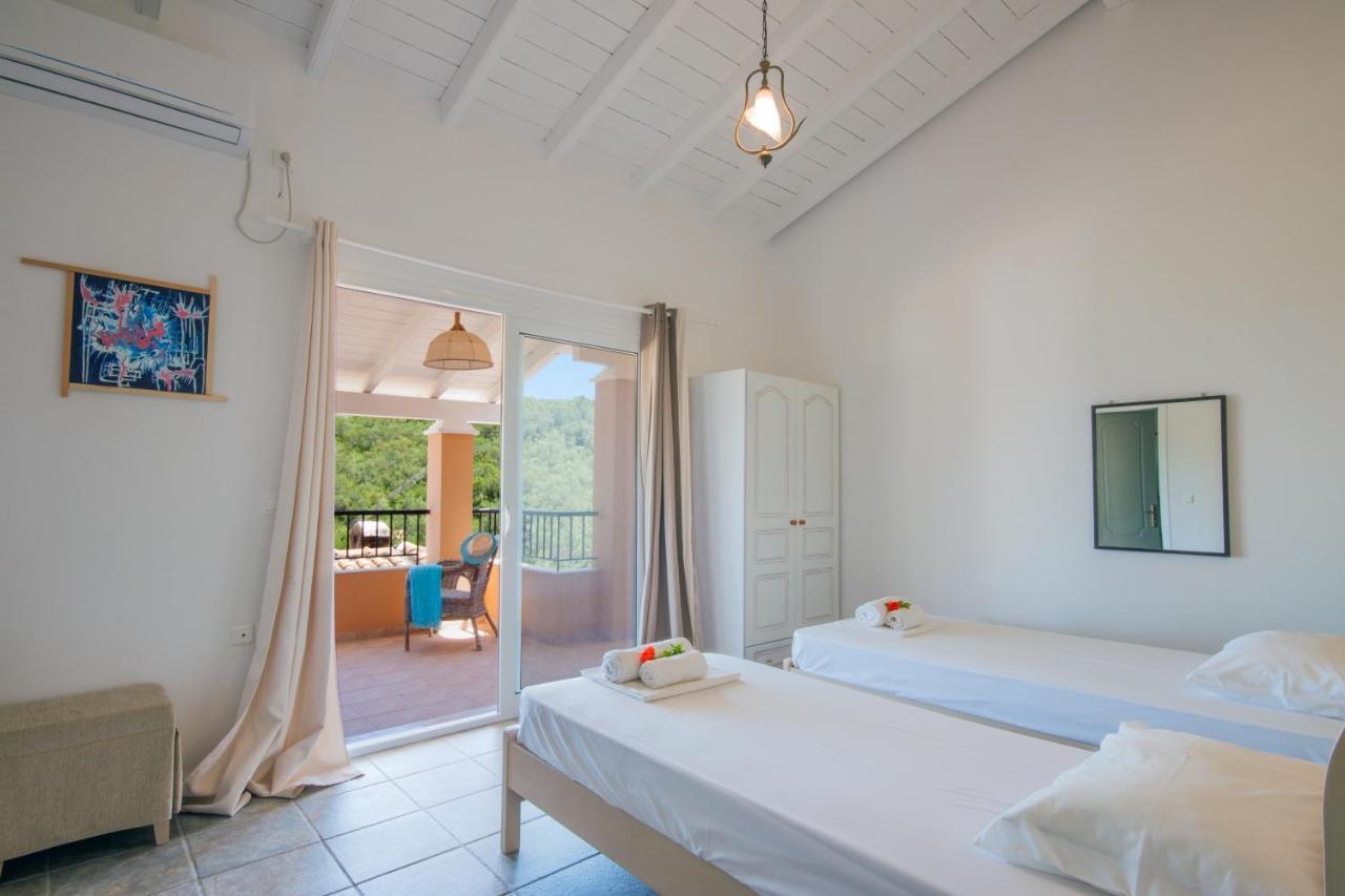 Odyssey Villas คัสซิโอปี ภายนอก รูปภาพ